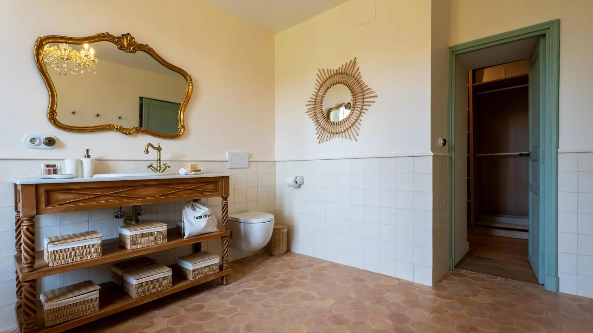 منزل ريفي منزل الضيف Ventabren  في Domaine De La Rose Comtesse - 5 Etoiles - Exception En Provence