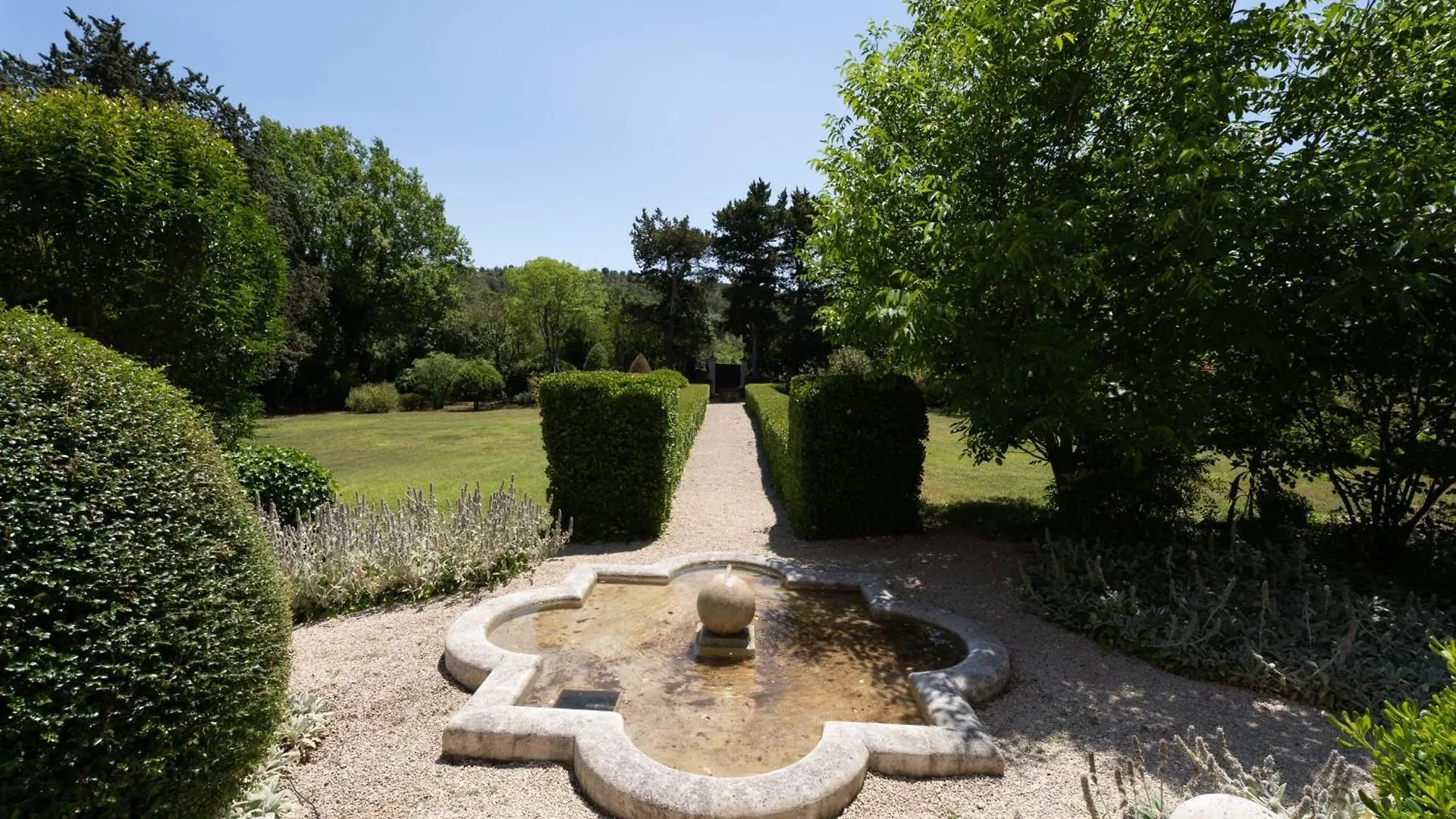 منزل الضيف Ventabren  في Domaine De La Rose Comtesse - 5 Etoiles - Exception En Provence منزل ريفي